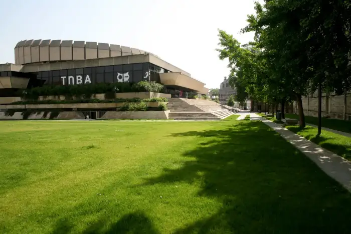 tnba culture tnba conservatoire pelouse jeune 04 0.jpg (1)