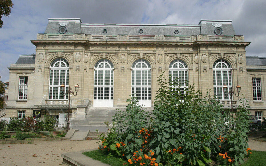 les lilas theatre du garde chasse