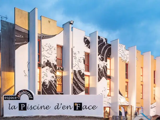 piscine den face